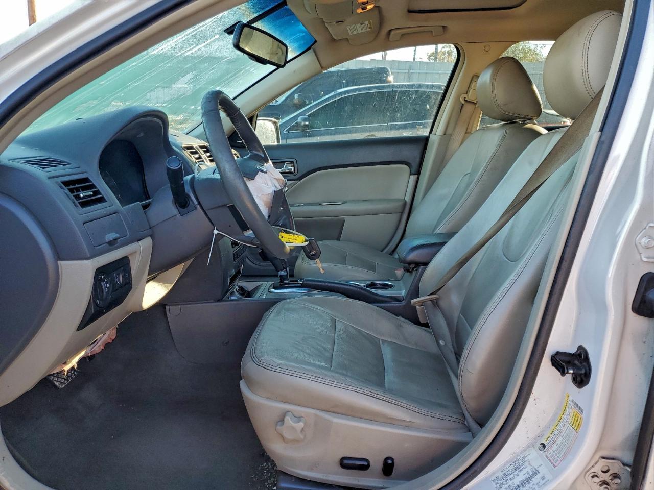 2010 FORD FUSION