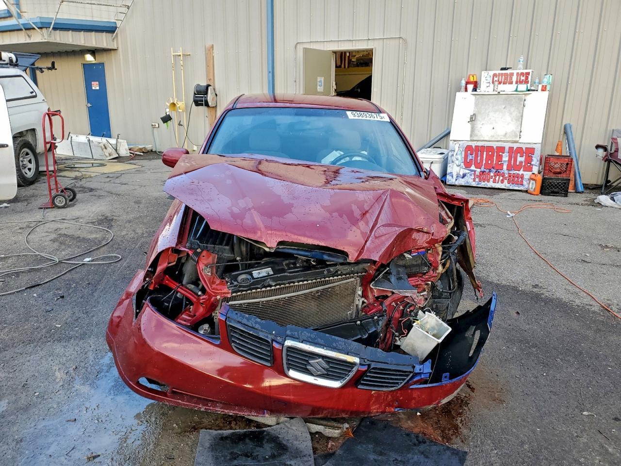 2008 SUZUKI Forenza