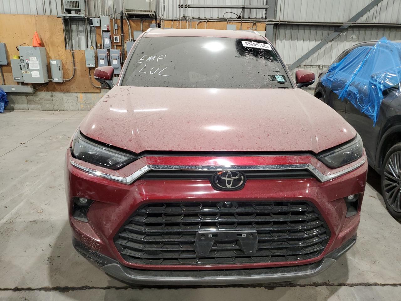 2024 TOYOTA HIGHLANDER