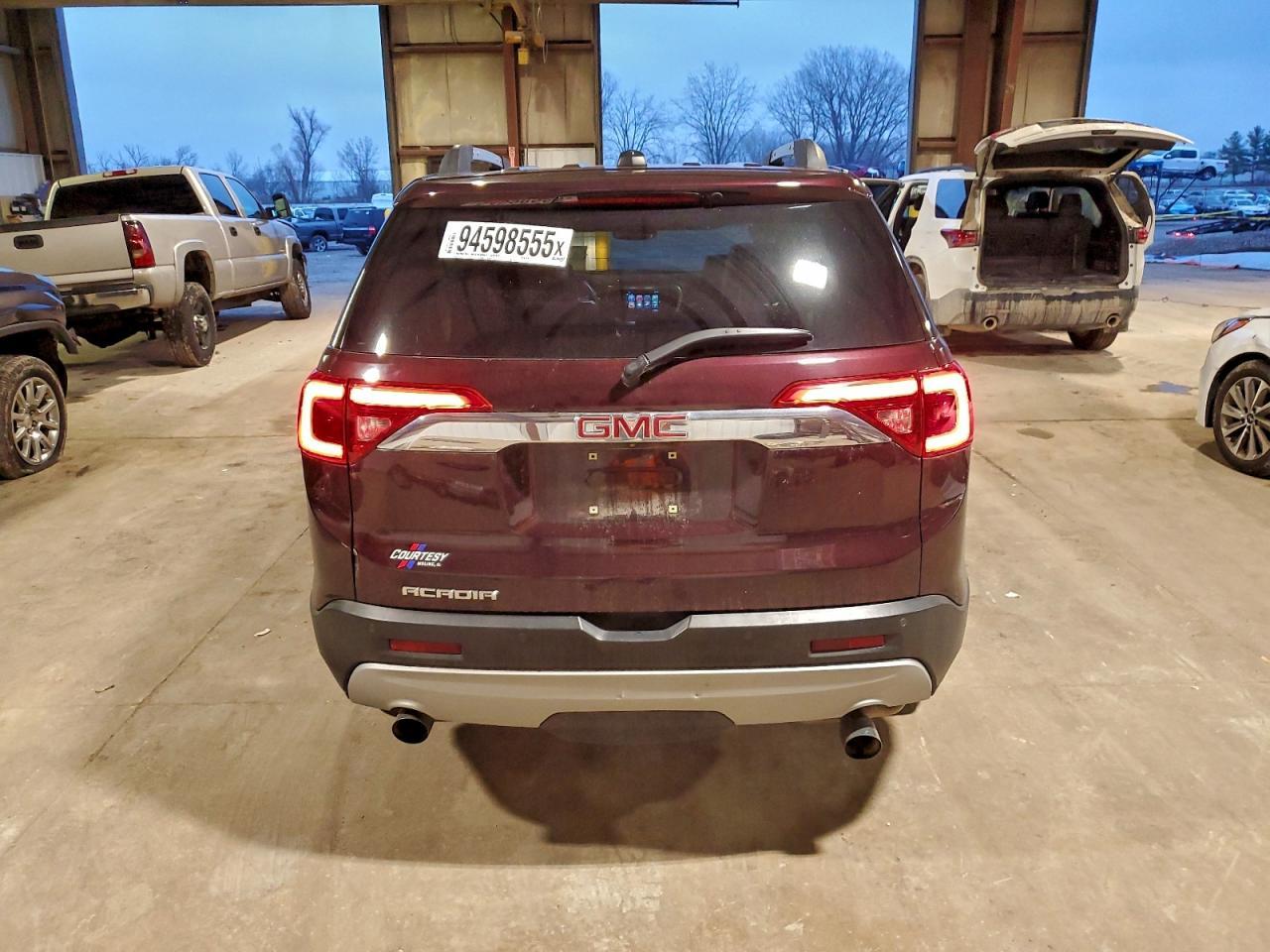 2017 GMC ACADIA