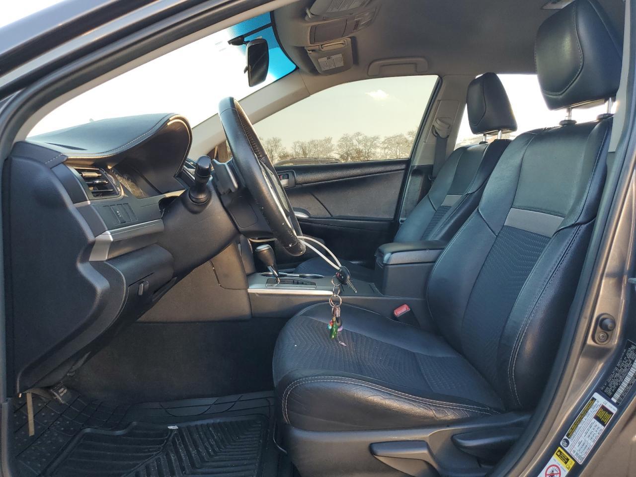 2012 TOYOTA CAMRY