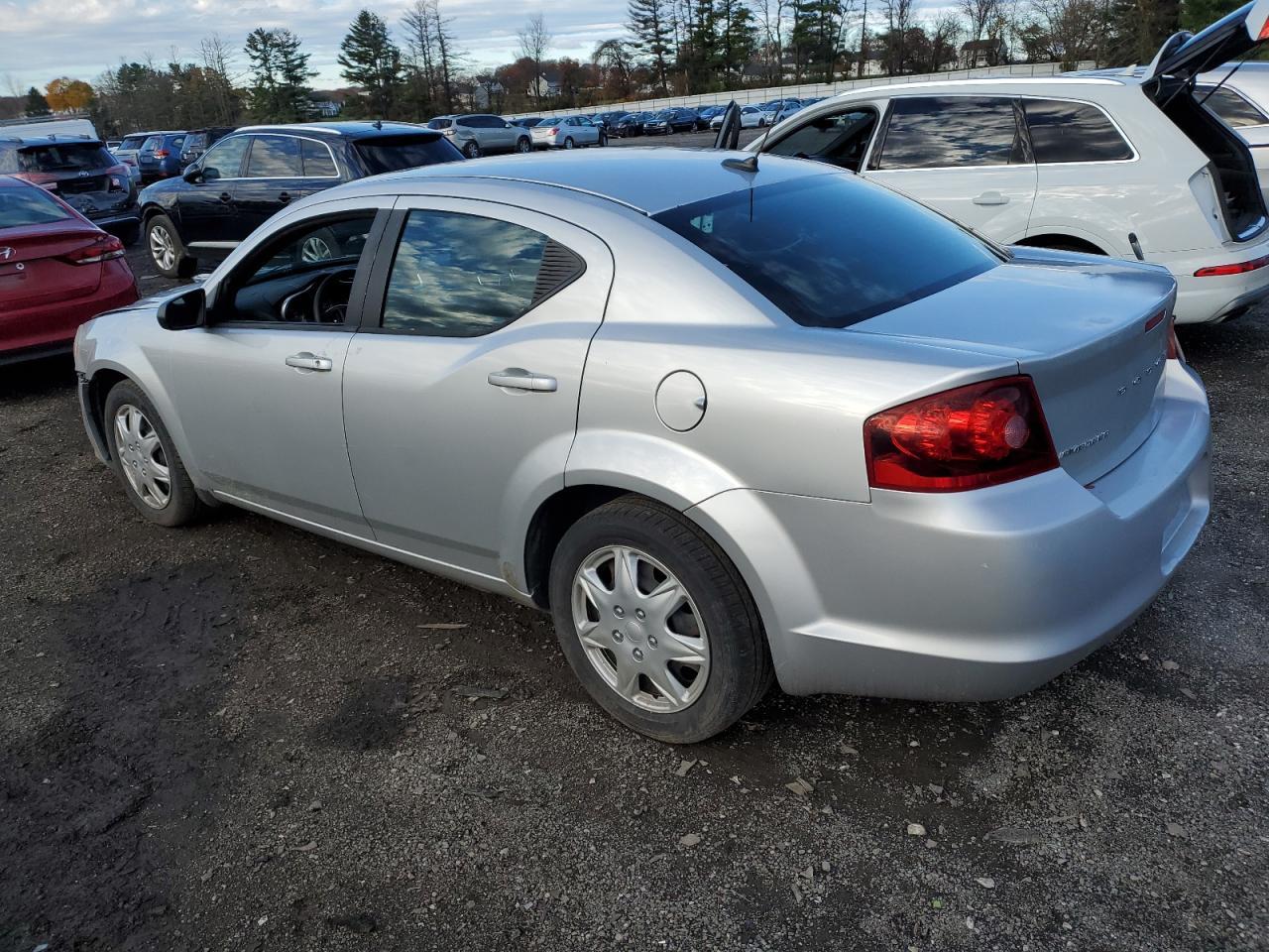 2012 DODGE Avenger