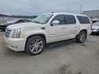 2011 CADILLAC Escalade ESV
