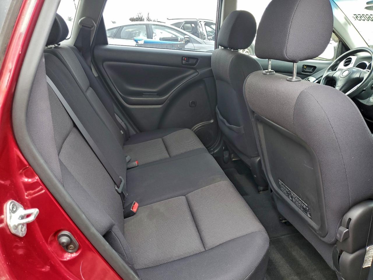 2003 PONTIAC VIBE