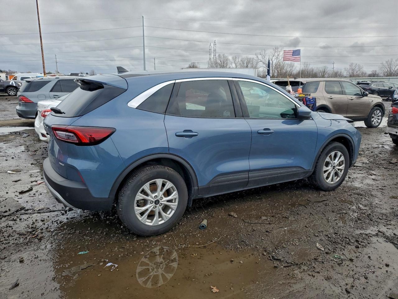 2023 FORD ESCAPE