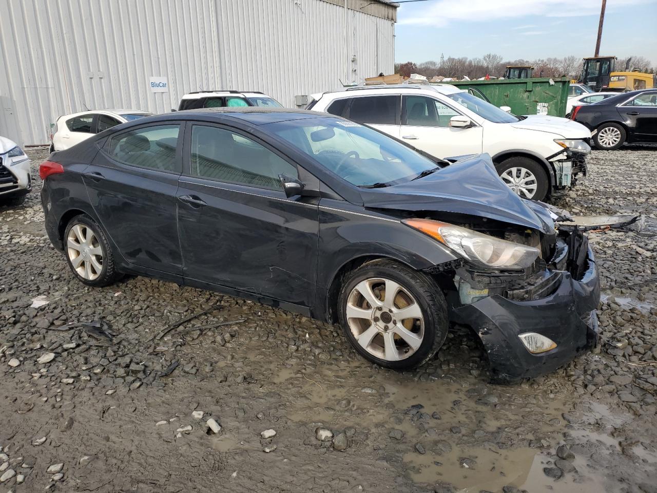 2012 HYUNDAI ELANTRA