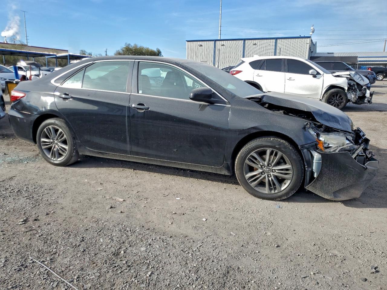 2016 TOYOTA CAMRY