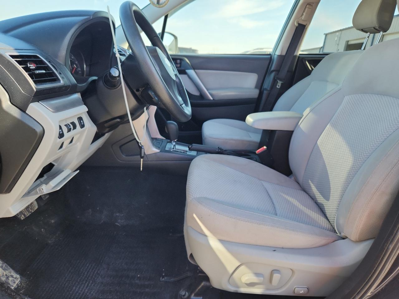 2016 SUBARU FORESTER