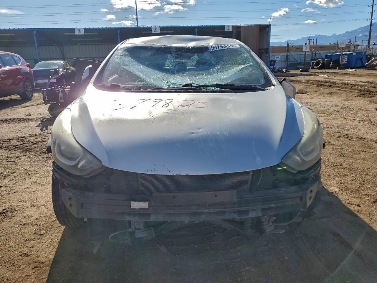 2016 HYUNDAI ELANTRA