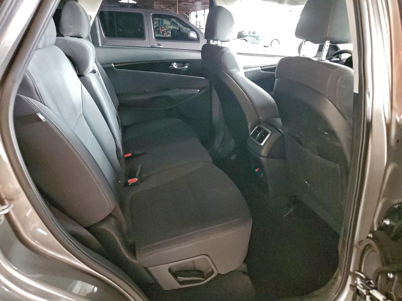 2018 KIA SORENTO