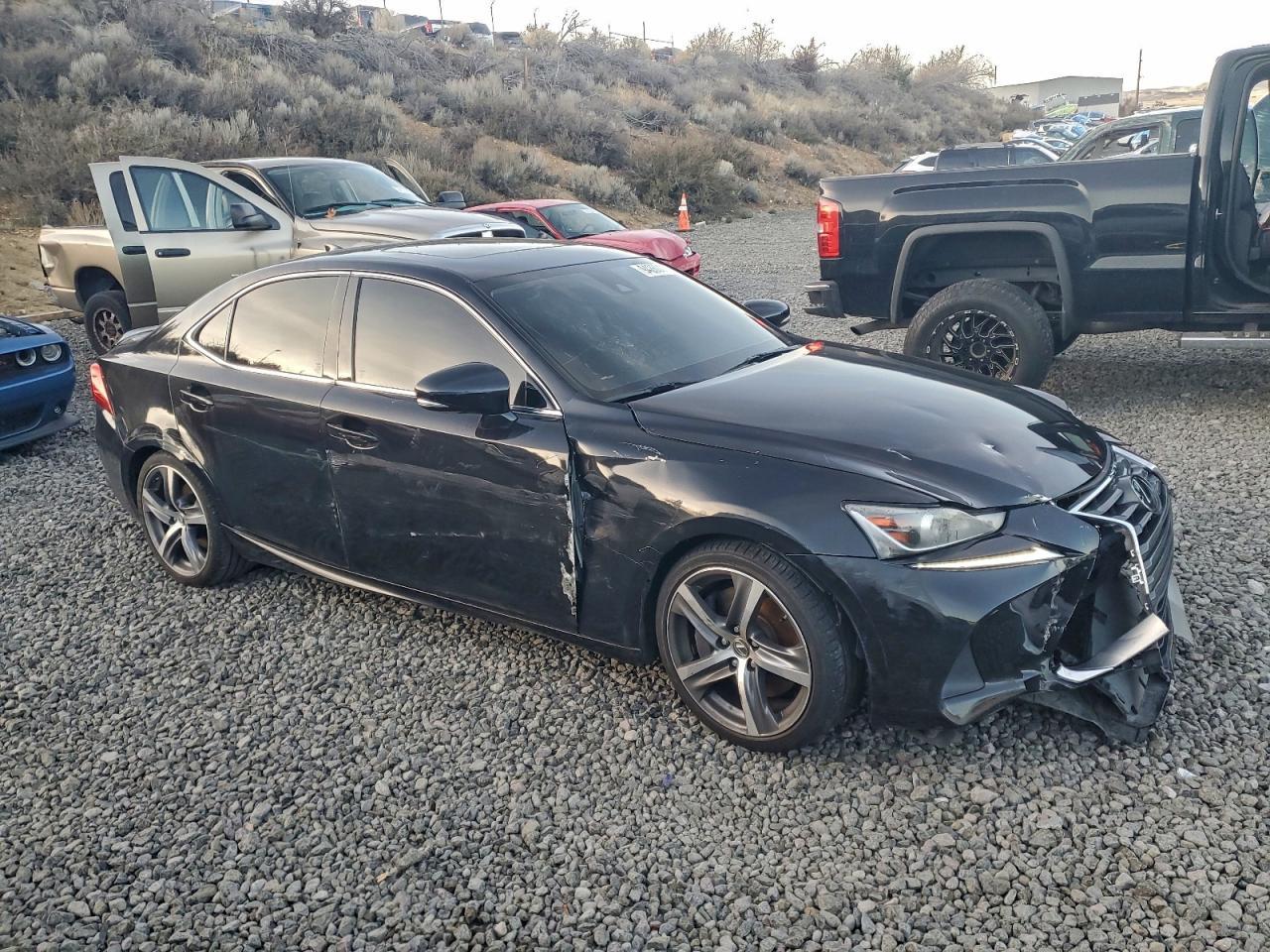2018 LEXUS IS 300