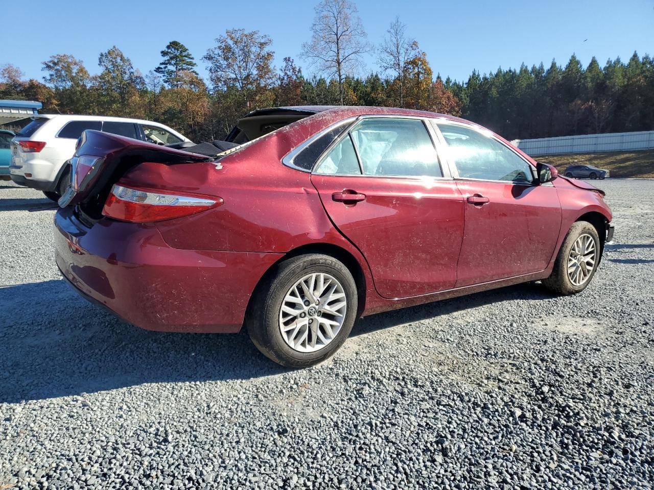 2017 TOYOTA CAMRY