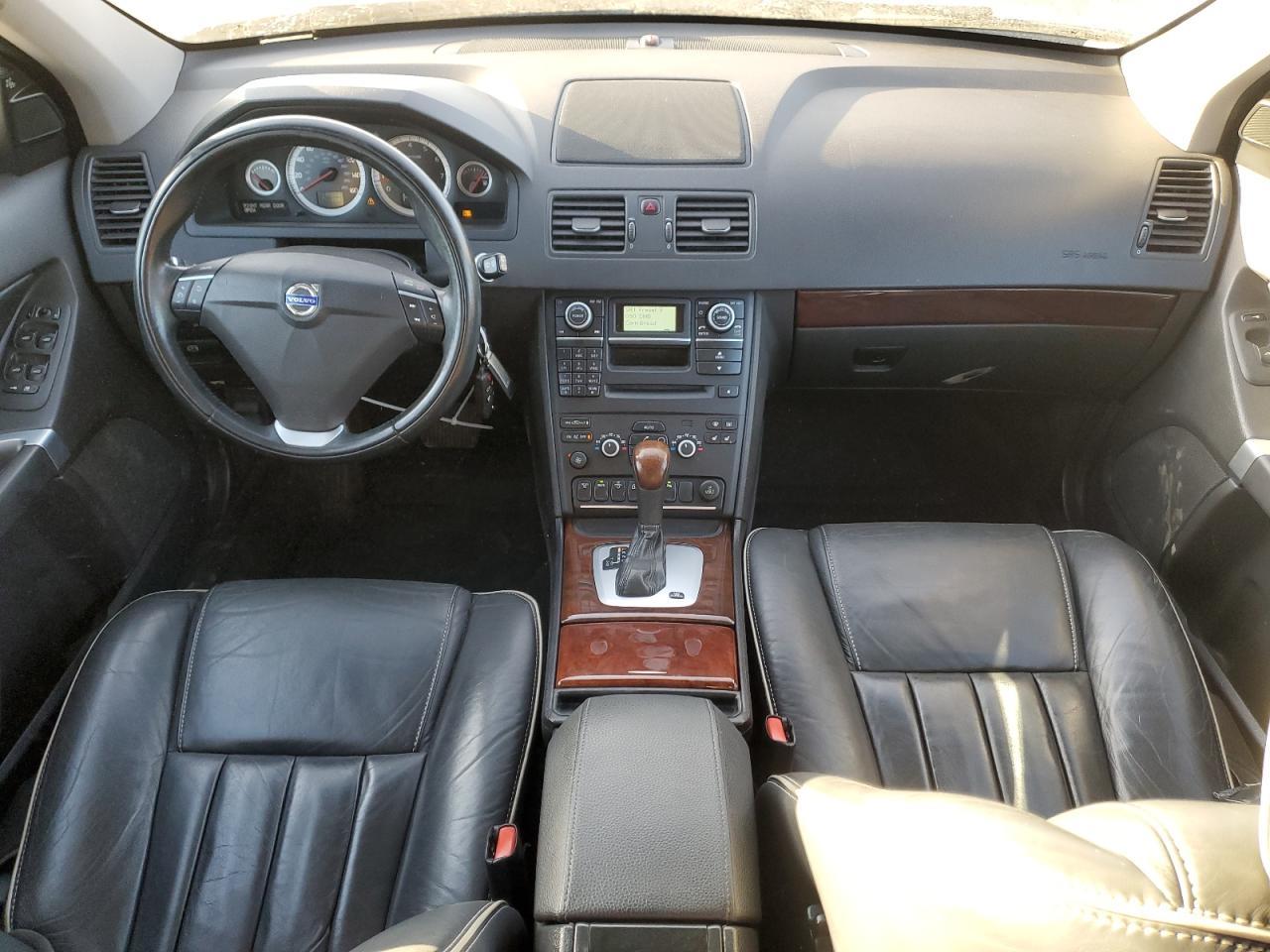 2013 VOLVO XC90