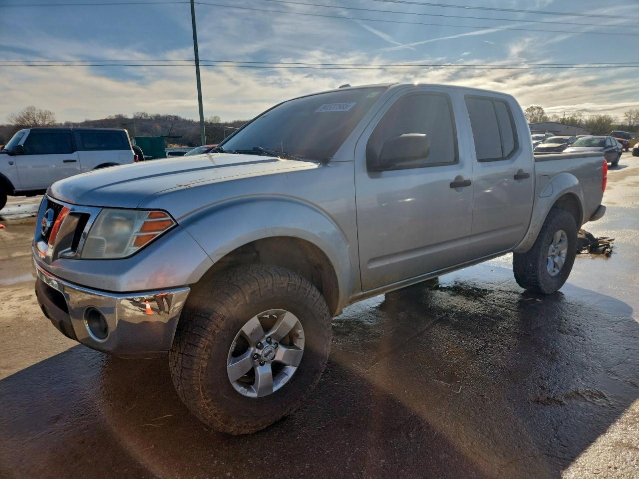 2011 NISSAN Frontier