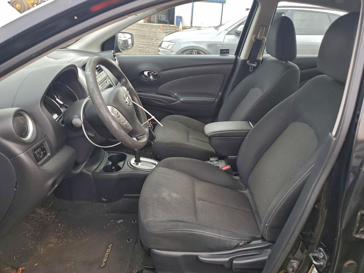2016 NISSAN VERSA