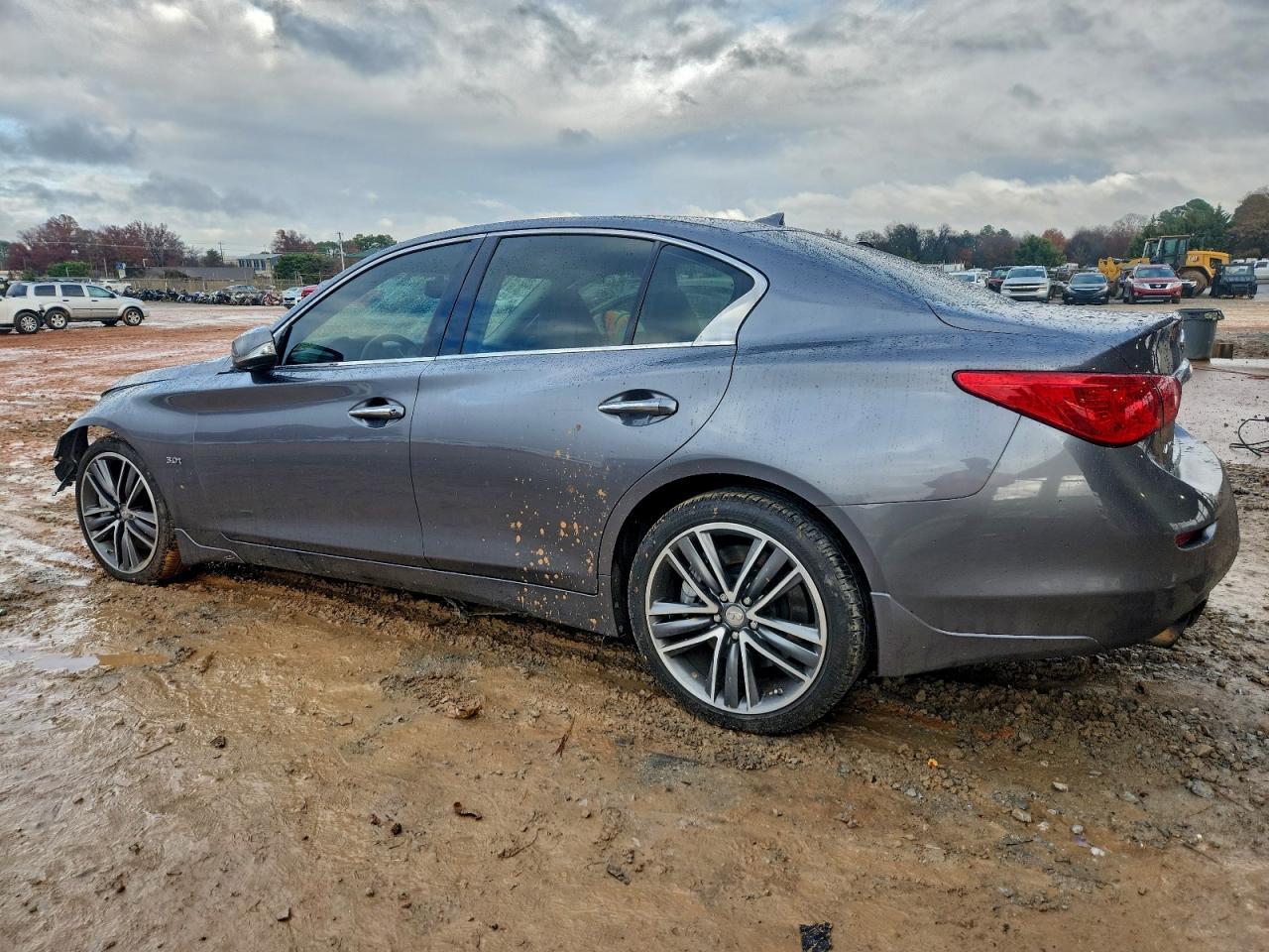 2017 INFINITI Q50