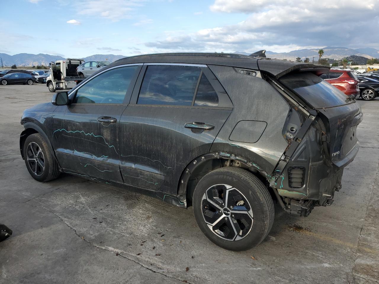 2023 KIA Niro