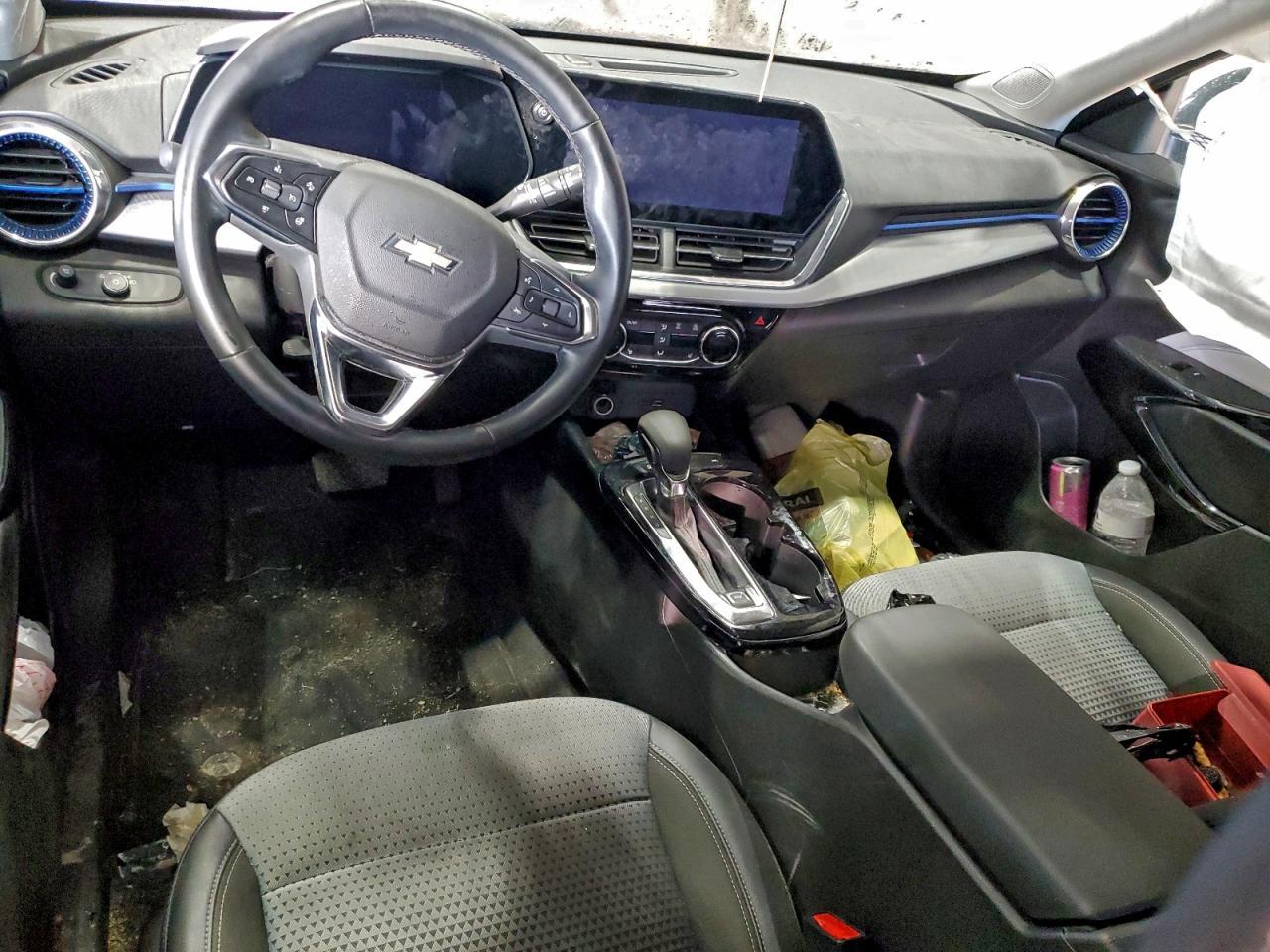 2025 CHEVROLET TRAX