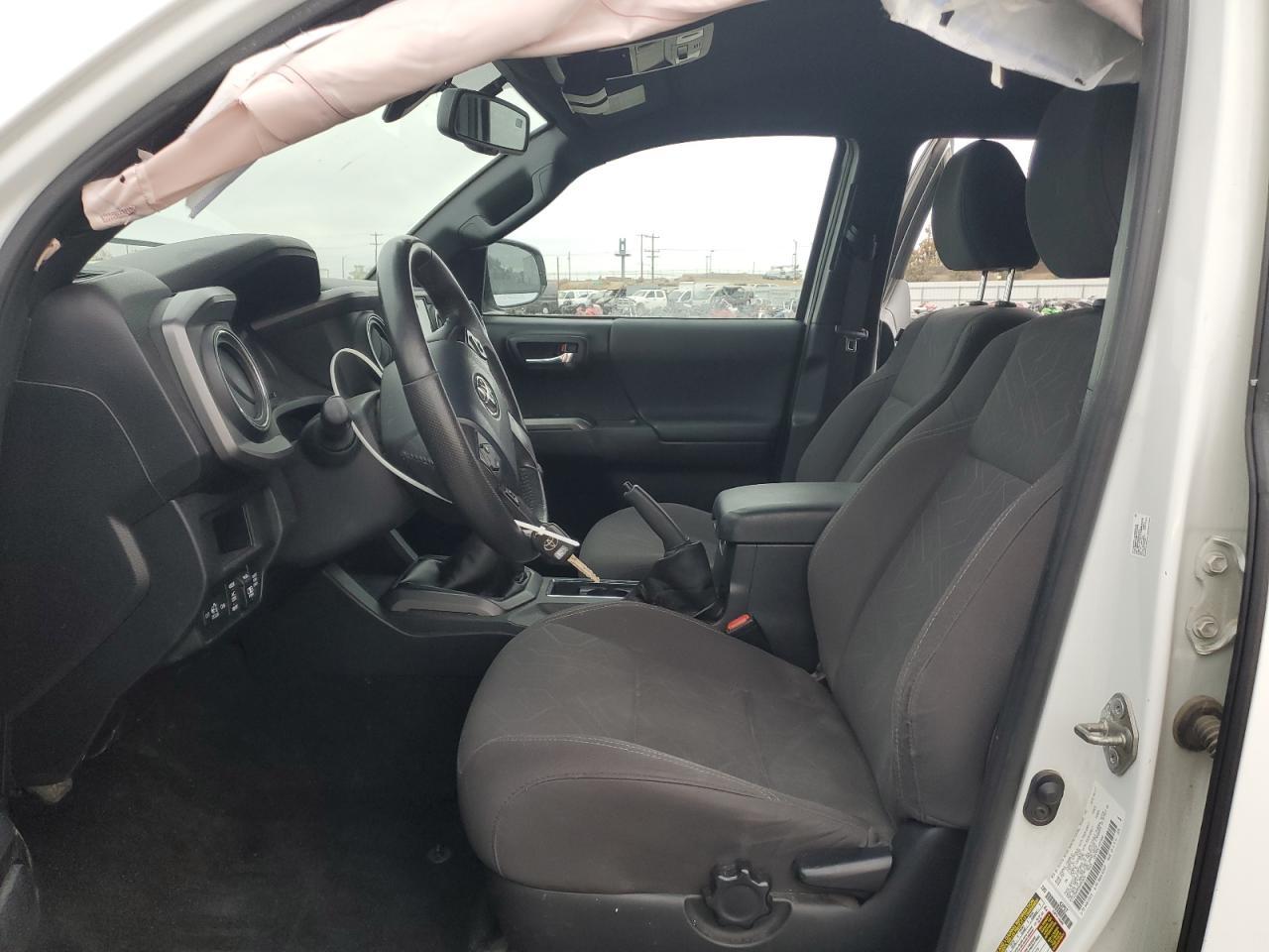 2017 TOYOTA TACOMA
