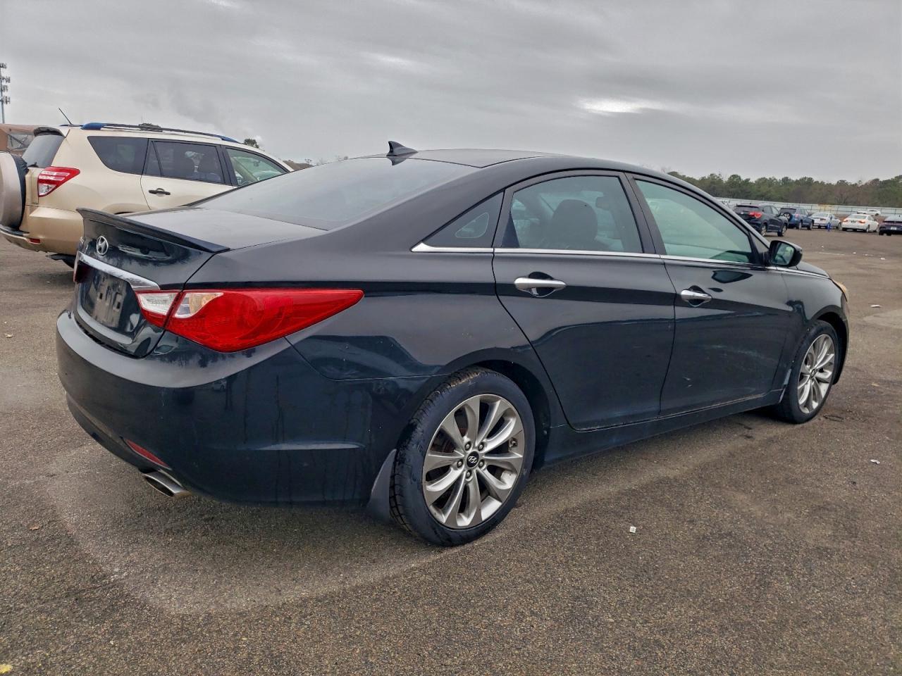 2012 HYUNDAI SONATA
