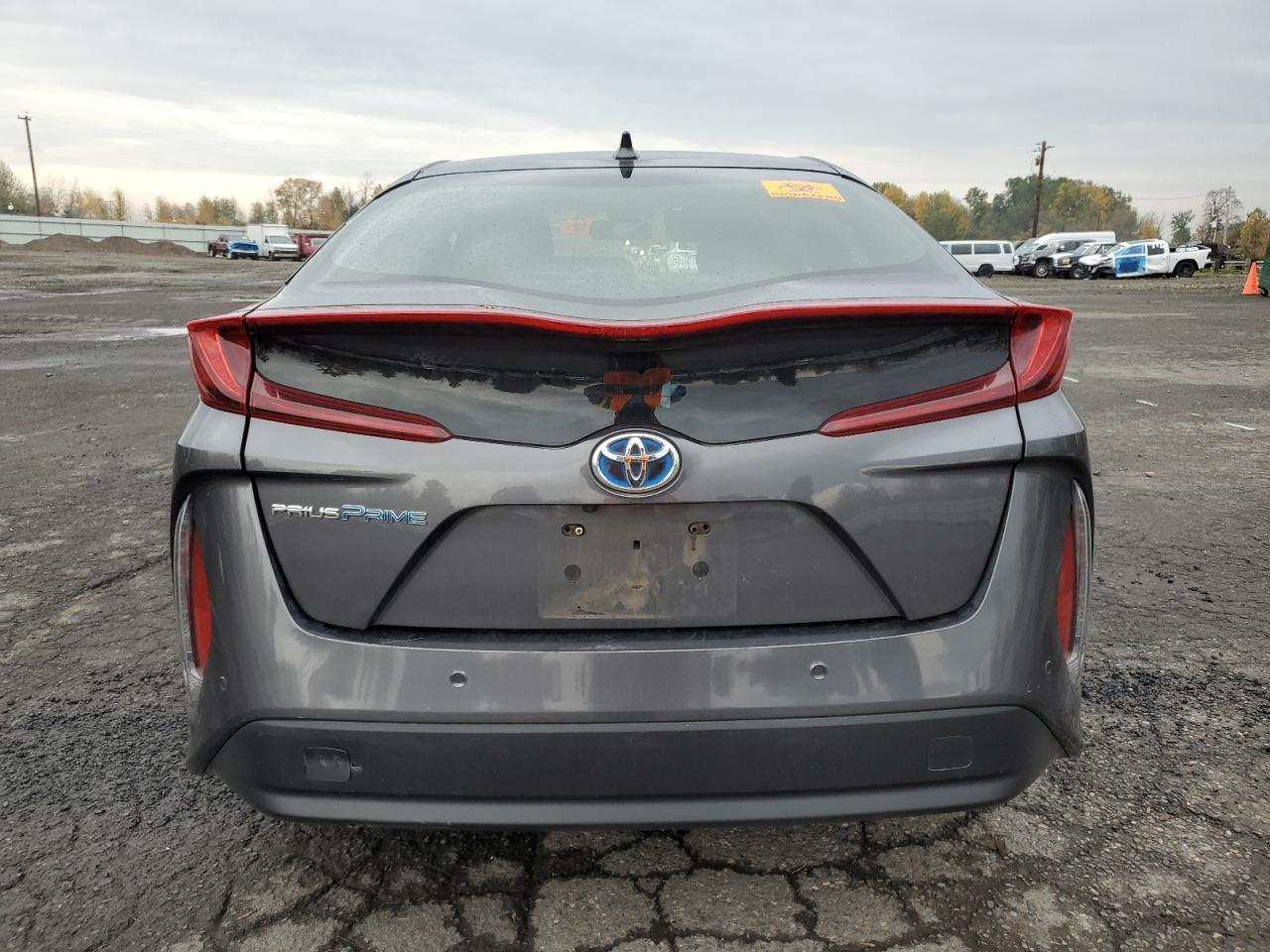 2017 TOYOTA Prius Prime