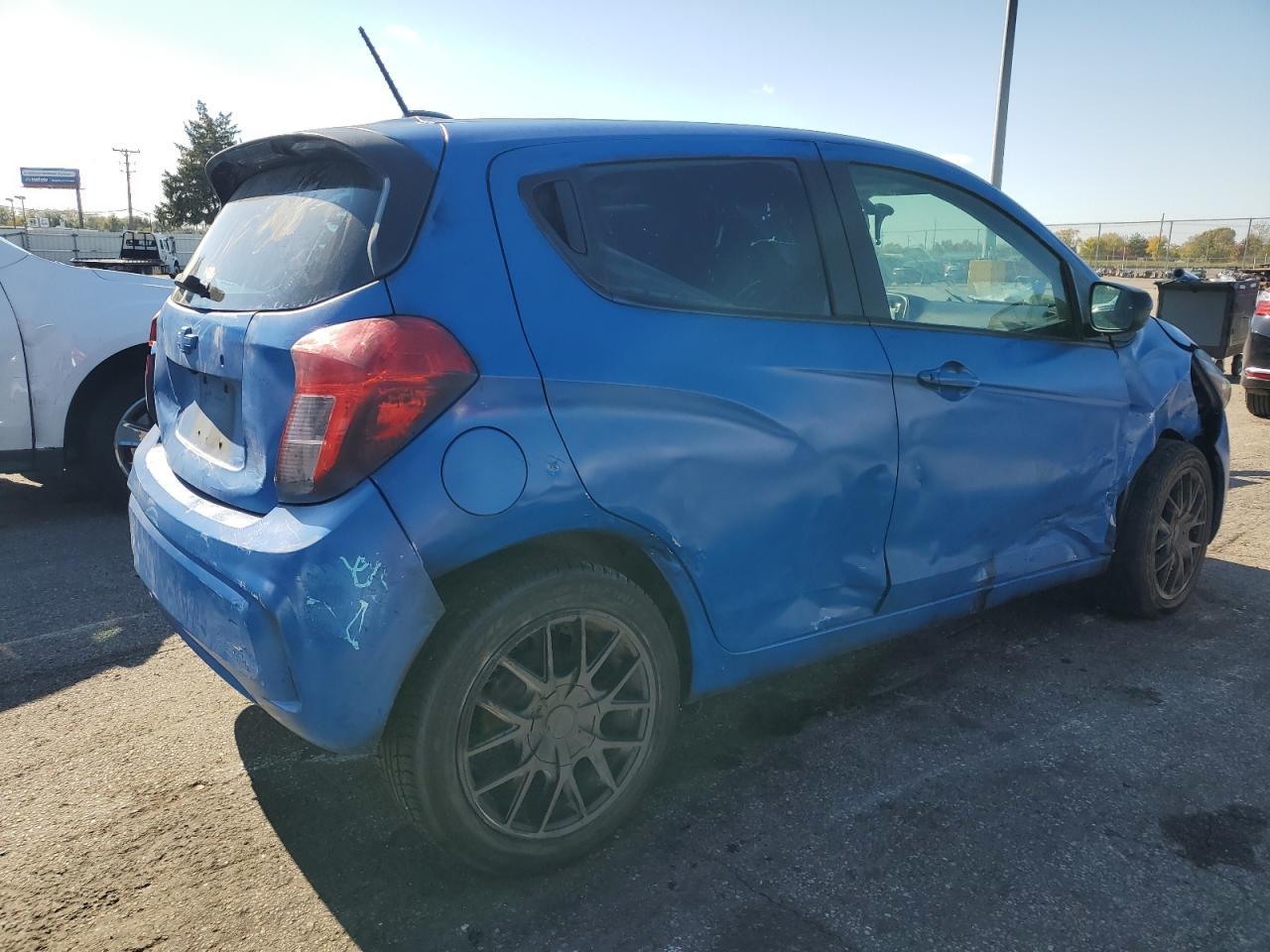 2017 CHEVROLET Spark