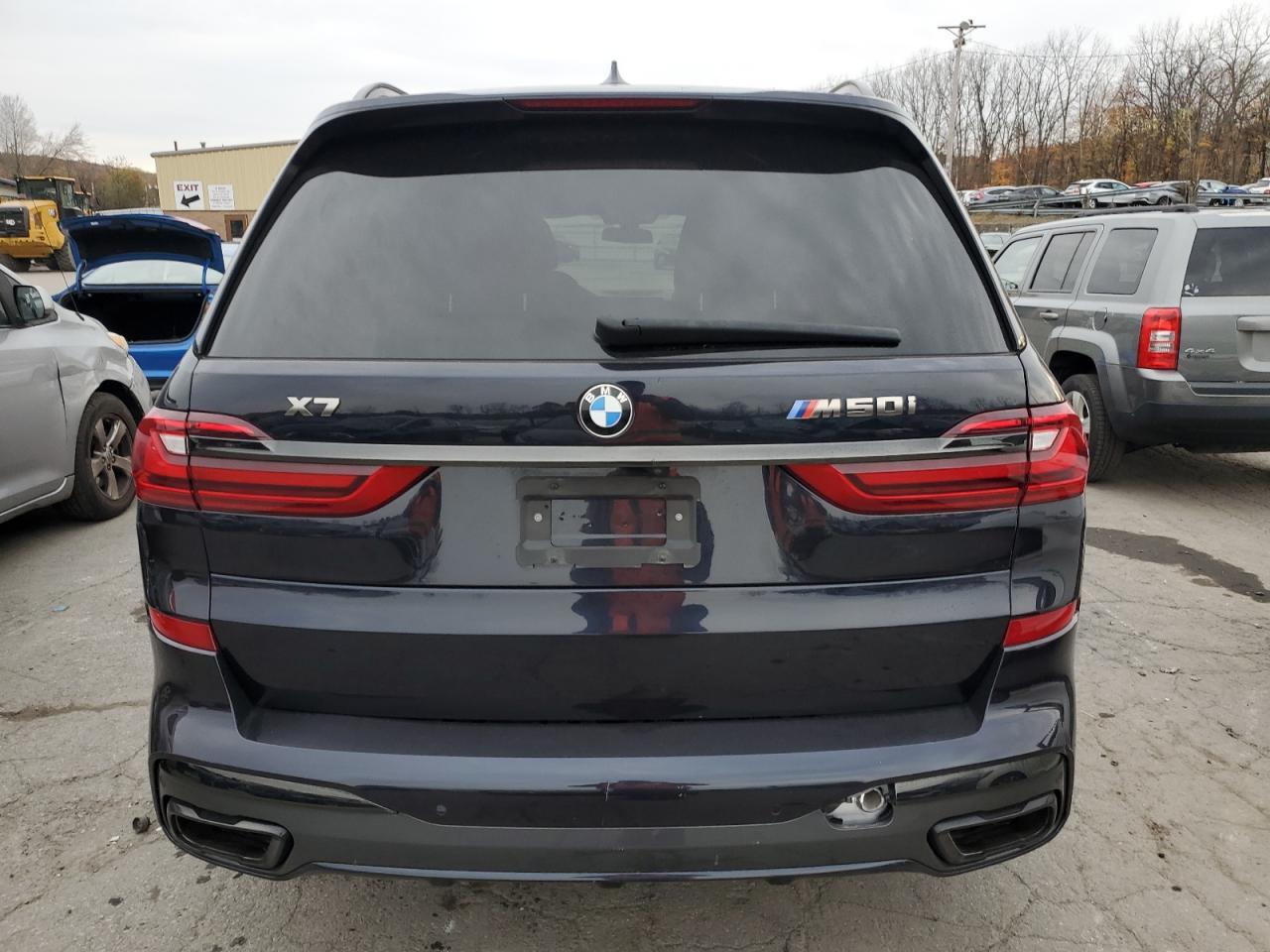 2020 BMW X7
