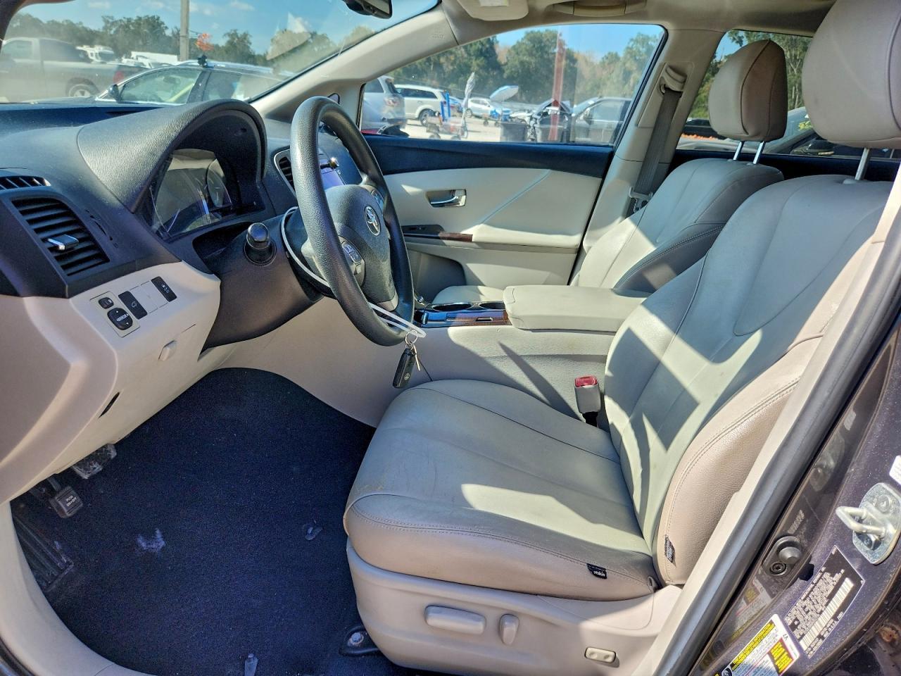 2011 TOYOTA VENZA