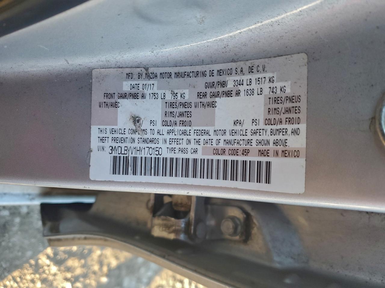2017 TOYOTA YARIS