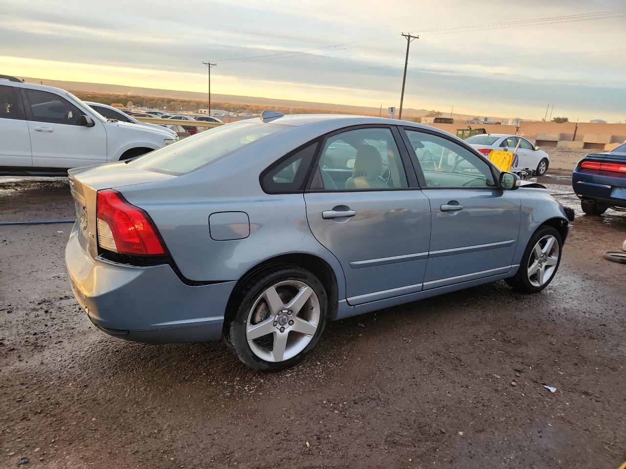 2008 VOLVO S40