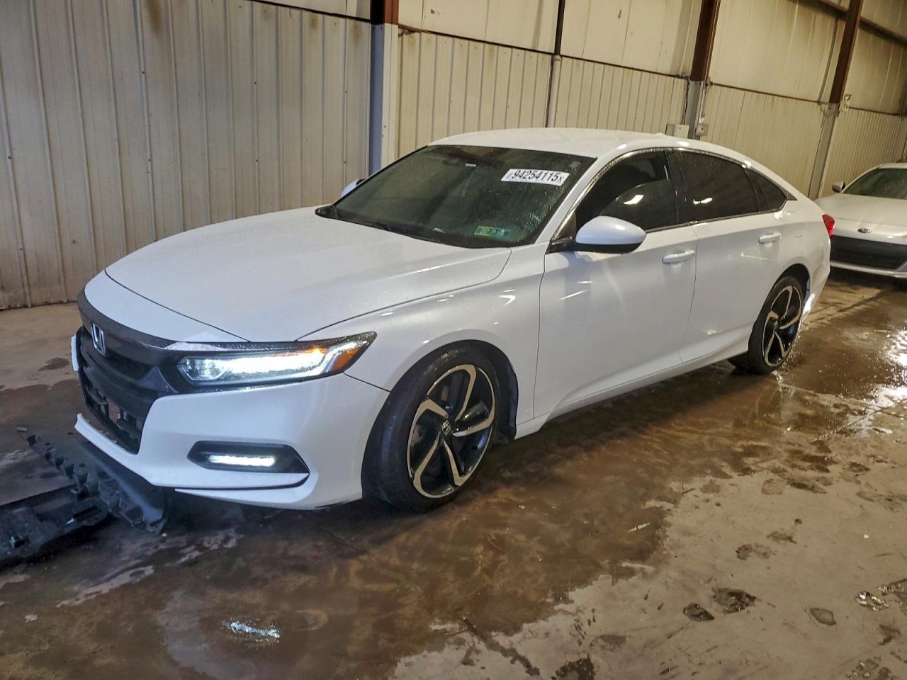 2018 HONDA ACCORD