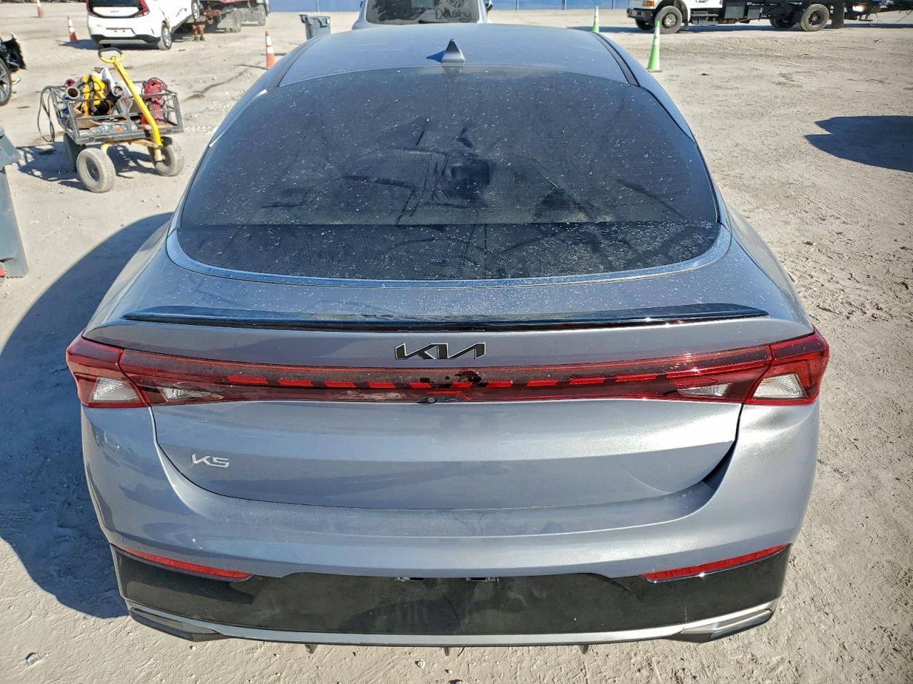 2023 KIA K5