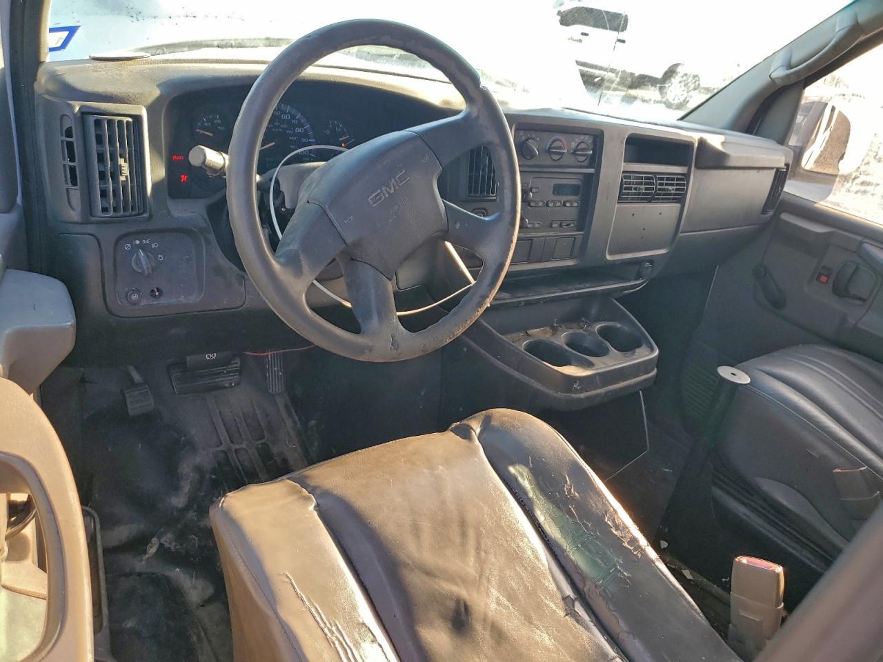 2005 GMC Savana