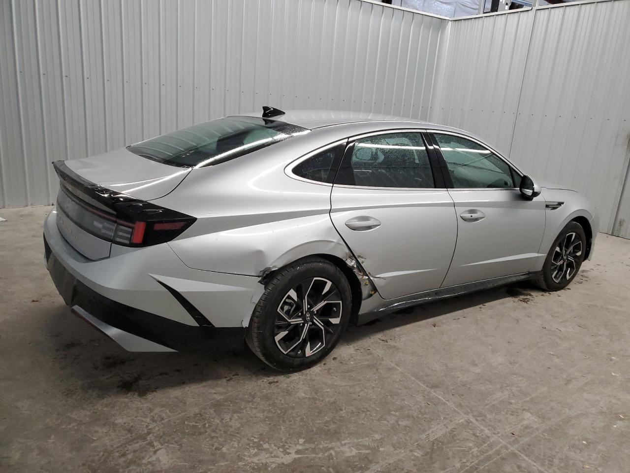 2025 HYUNDAI SONATA