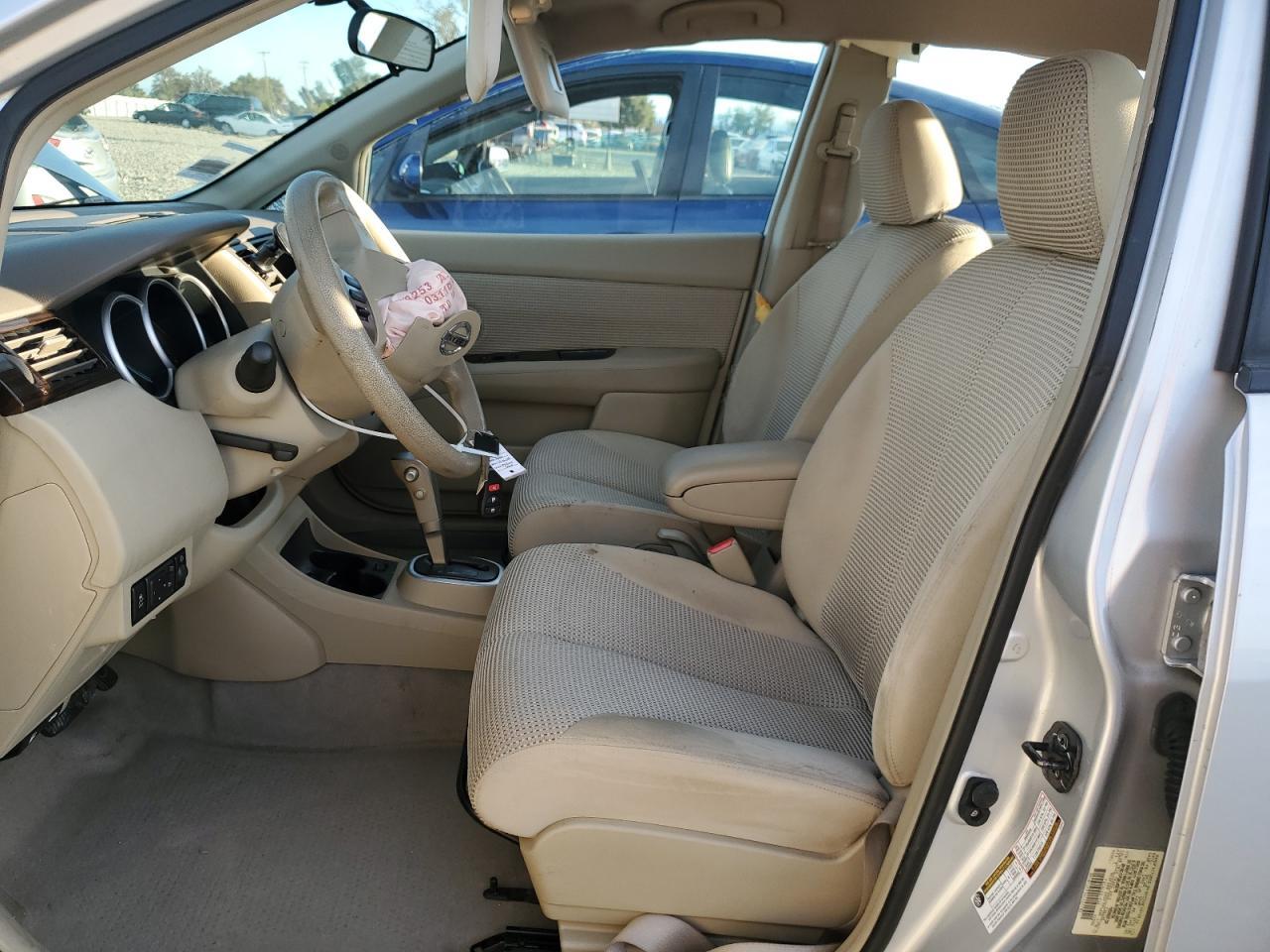 2010 NISSAN VERSA