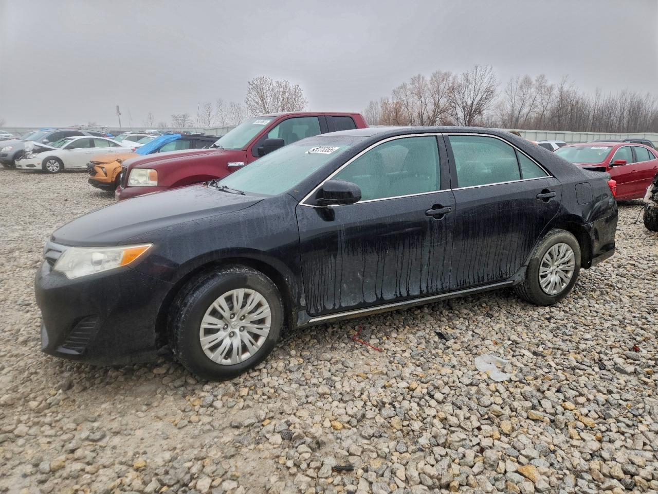 2013 TOYOTA CAMRY