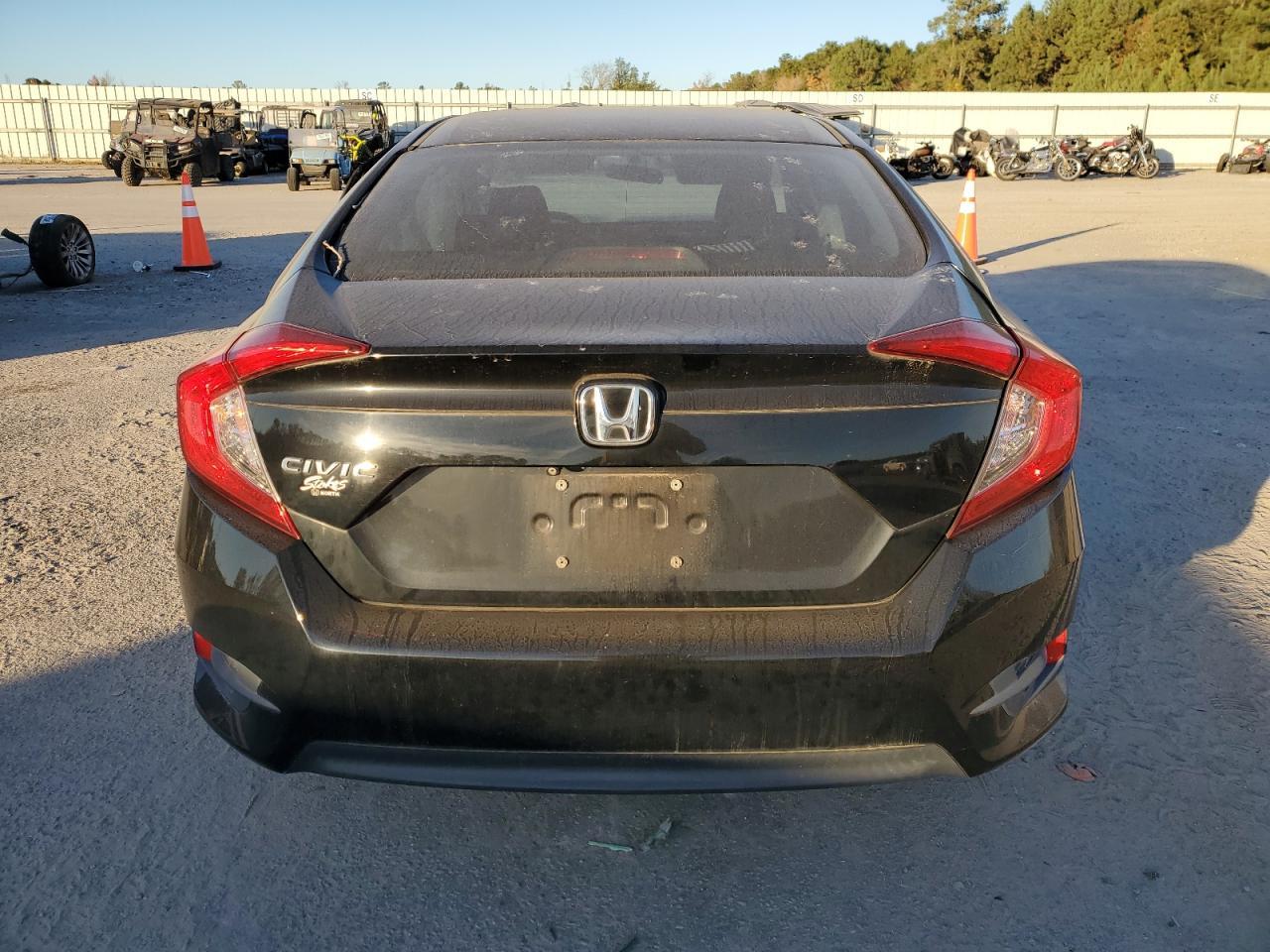 2018 HONDA CIVIC