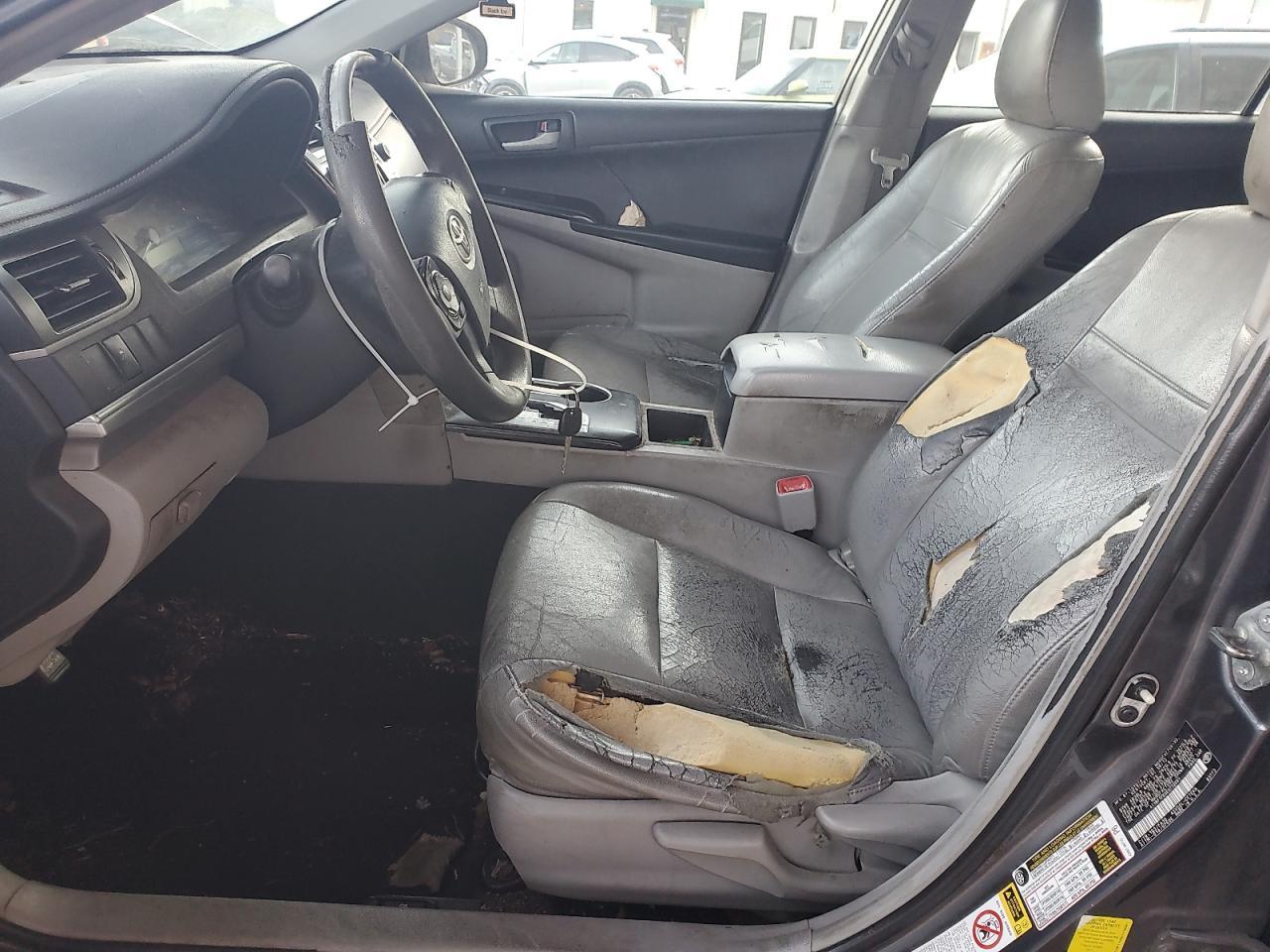 2014 TOYOTA CAMRY