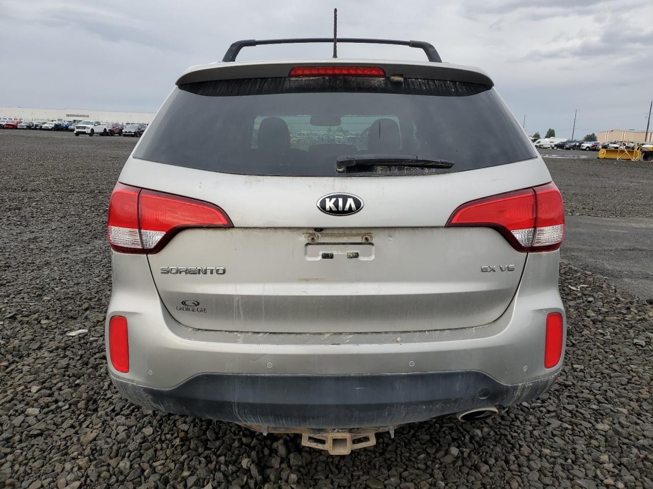 2015 KIA SORENTO