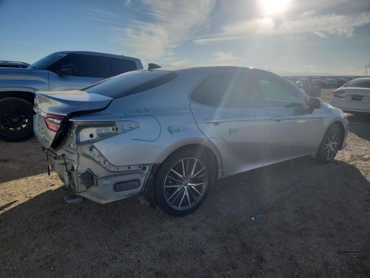 2023 TOYOTA CAMRY