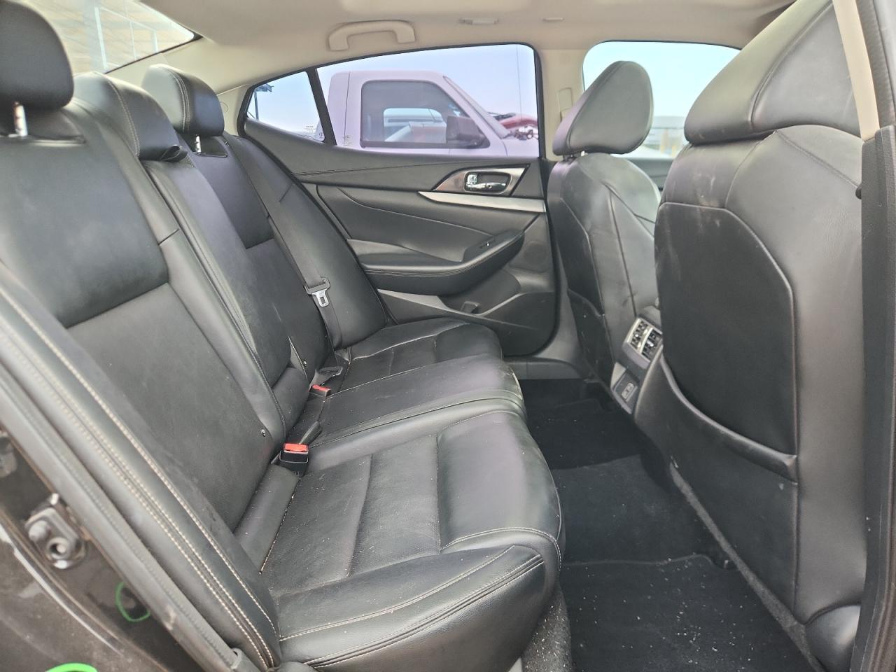 2018 NISSAN Maxima