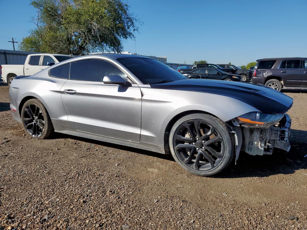 2022 FORD MUSTANG