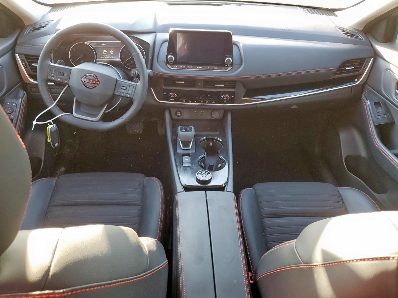2025 NISSAN ROGUE