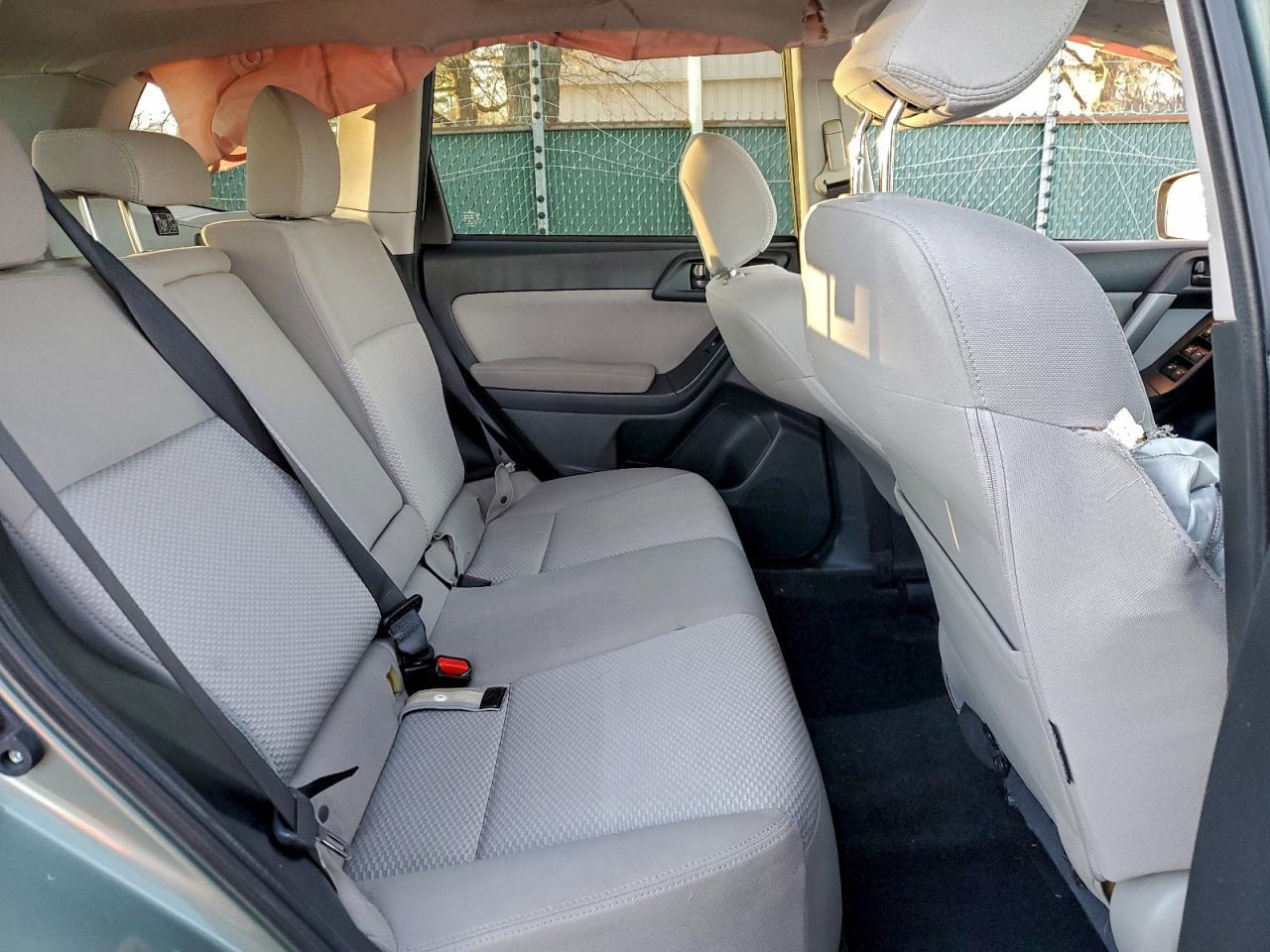 2015 SUBARU FORESTER