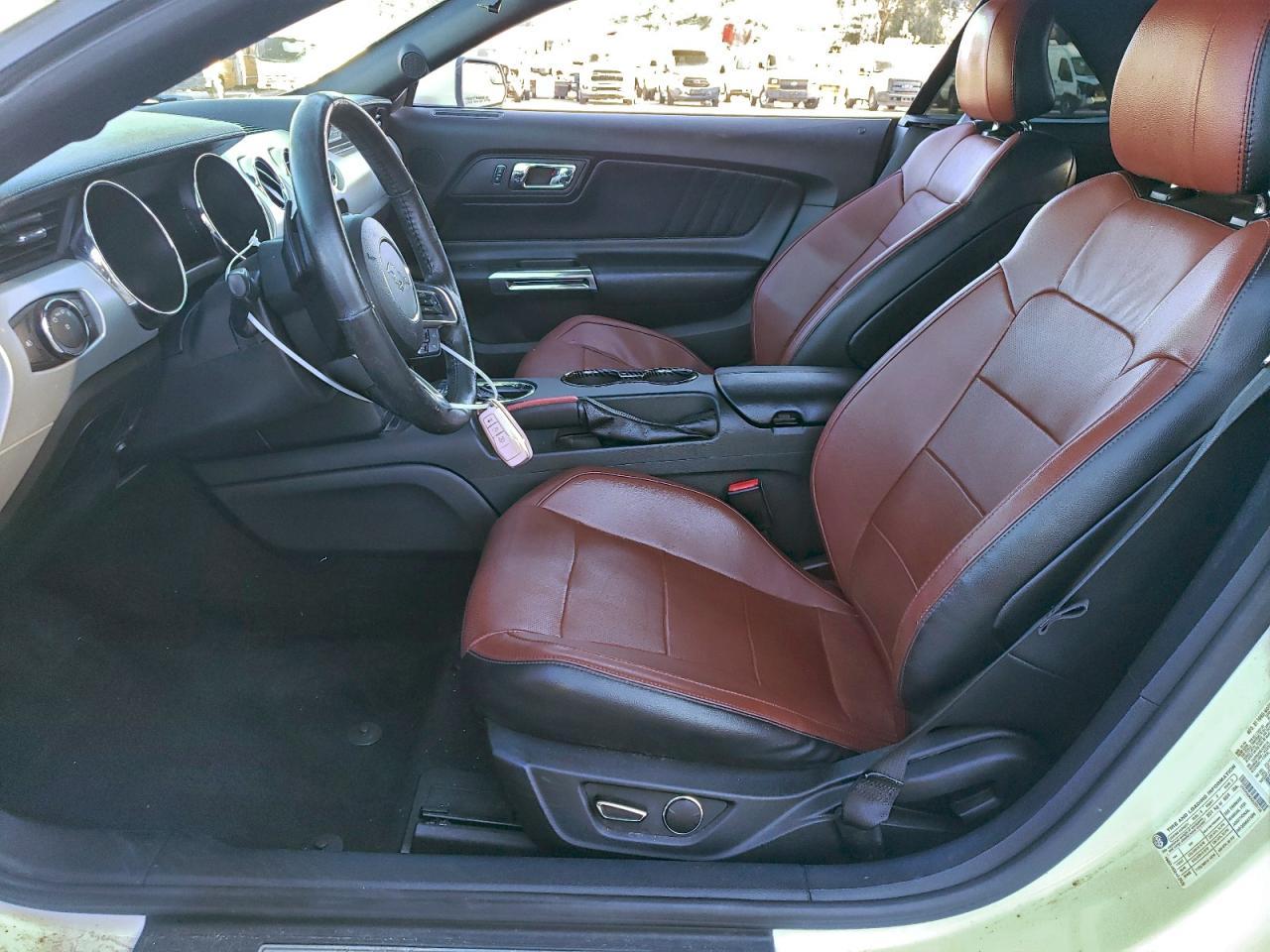 2016 FORD MUSTANG