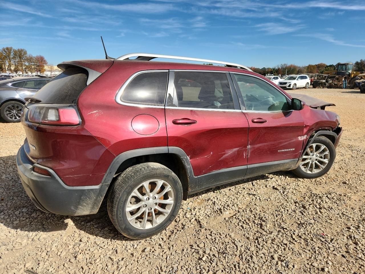 2019 JEEP CHEROKEE