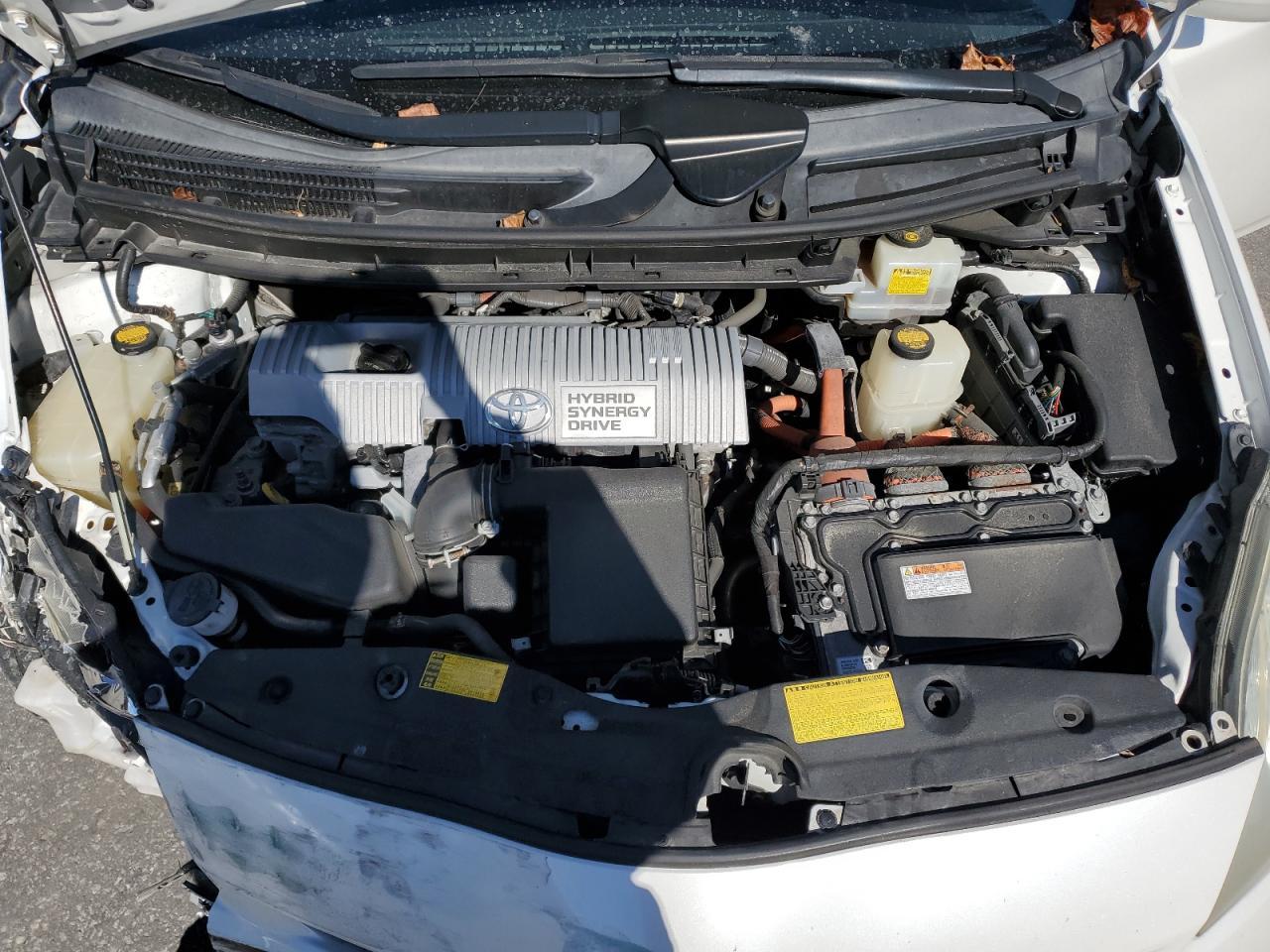 2013 TOYOTA PRIUS