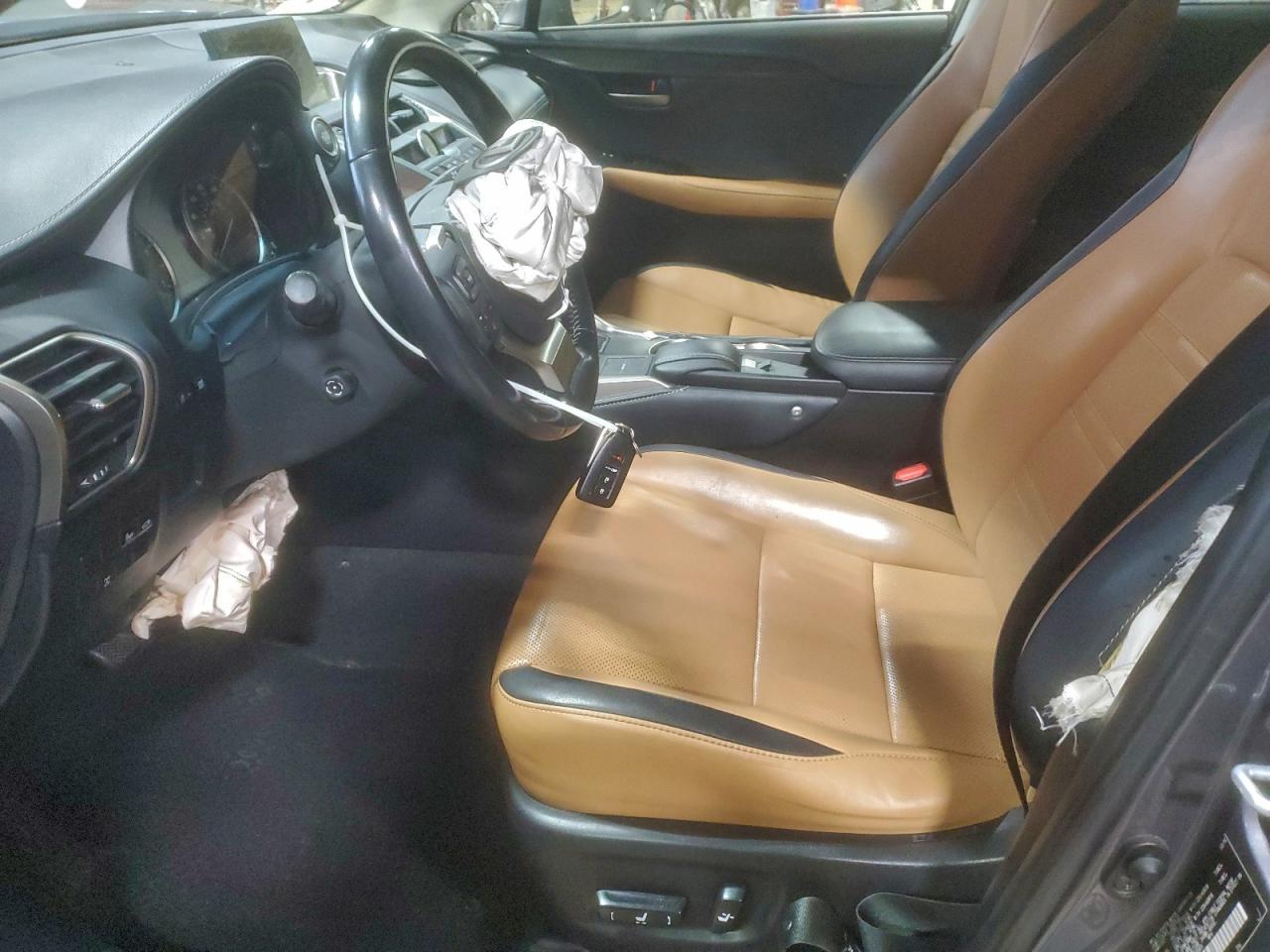 2015 LEXUS NX 200T