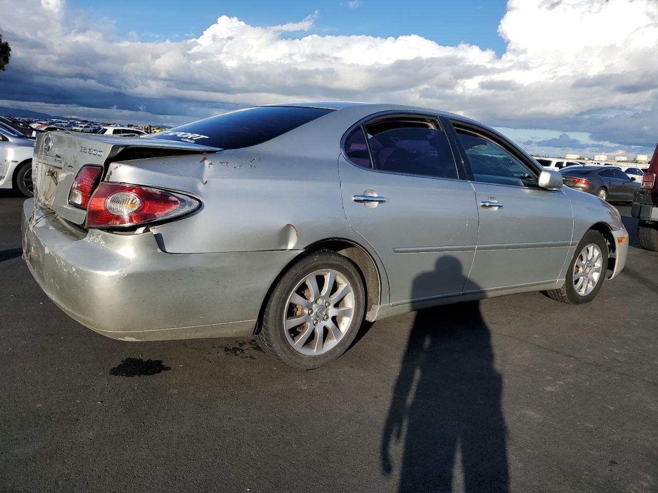 2002 LEXUS Es 300