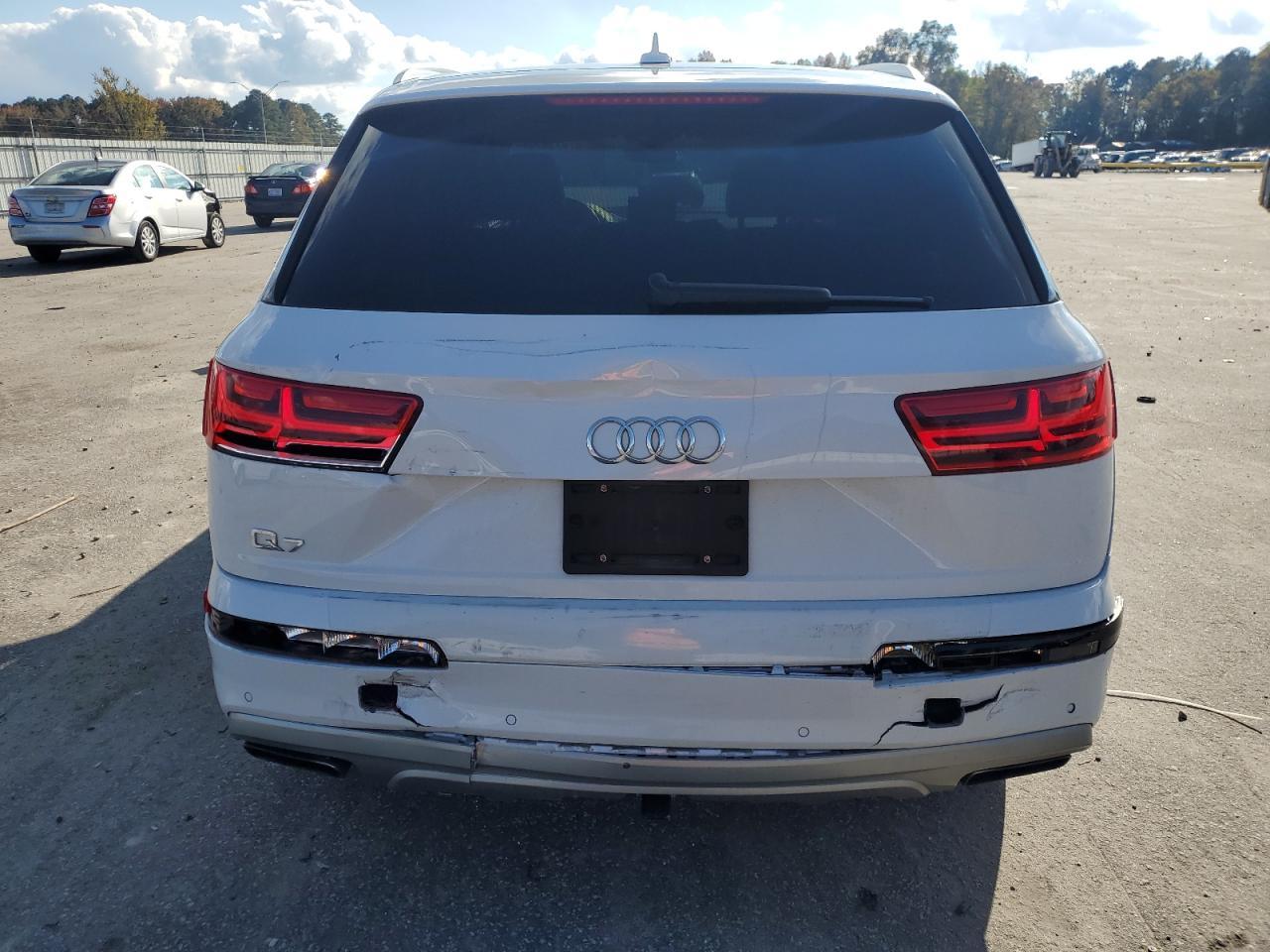 2019 AUDI Q7